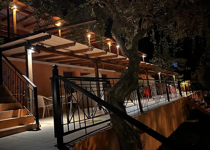 Sissy\'S Suites San Antonio Beach Potos Thassos